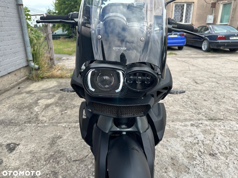 BMW K - 8
