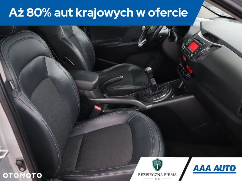 Kia Sportage - 10