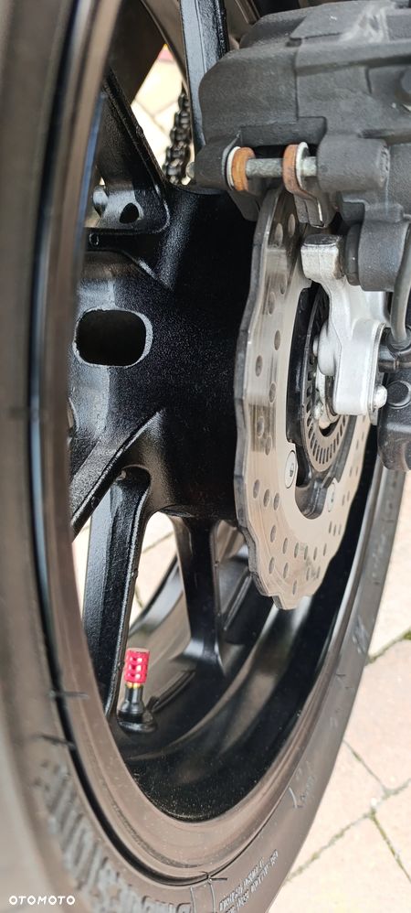 Yamaha MT - 22