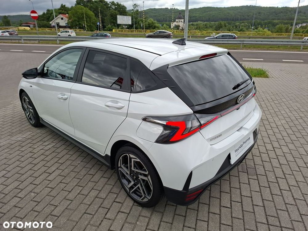 Hyundai i20 - 13