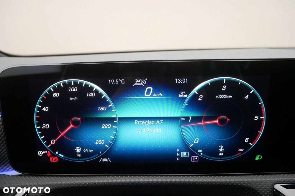 Mercedes-Benz CLA - 9