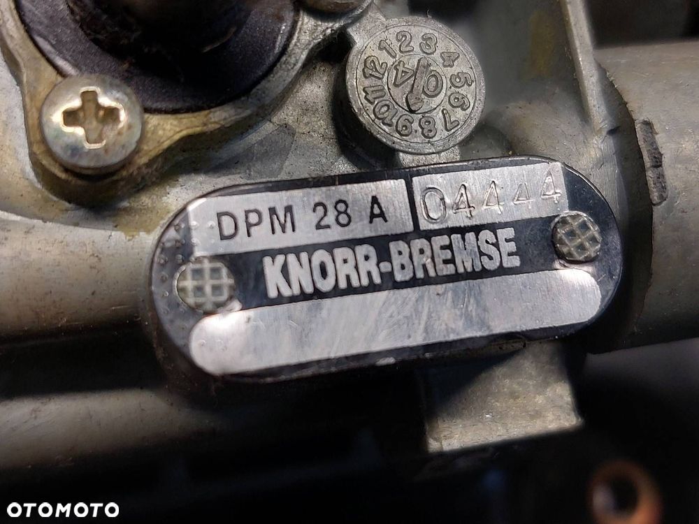 DŹWIGNIA ZAWÓR HAMULCA RĘCZNEGO RENAULT PREMIUM 420 I 5010422400 - 7