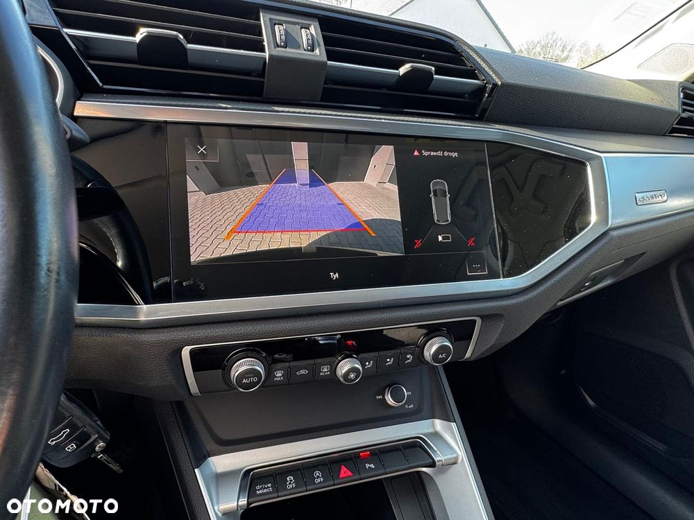 Audi Q3 40 TDI Quattro S tronic advanced - 28