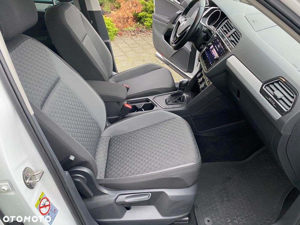 Volkswagen Tiguan 2.0 TDI SCR DSG Elegance - 18