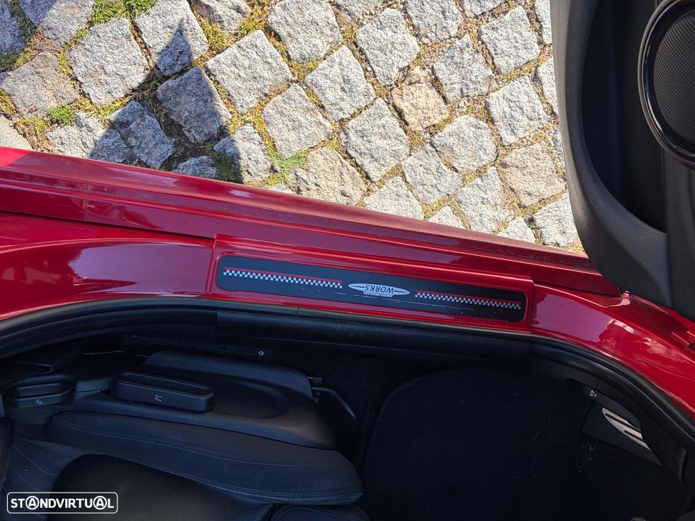 MINI 5 Portas Cooper D - 3