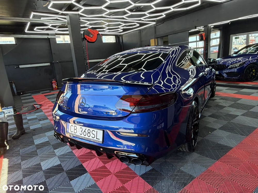 Mercedes-Benz Klasa C AMG 43 4-Matic - 15