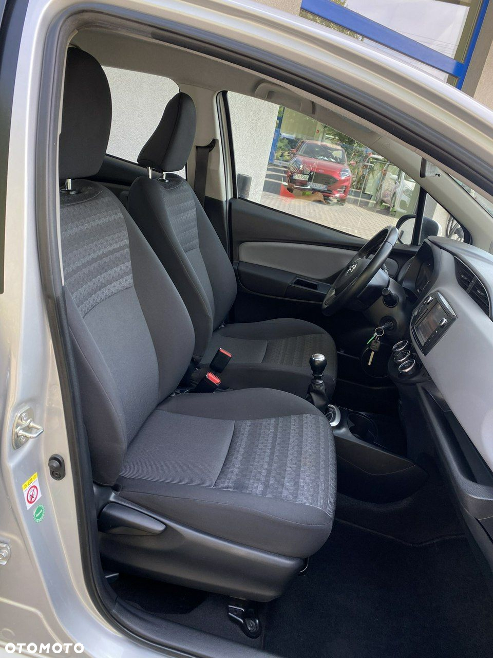 Toyota Yaris - 15
