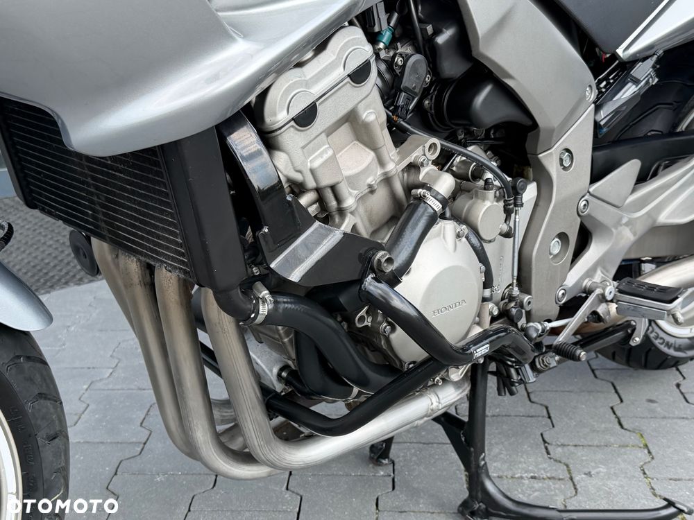 Honda CBF - 33