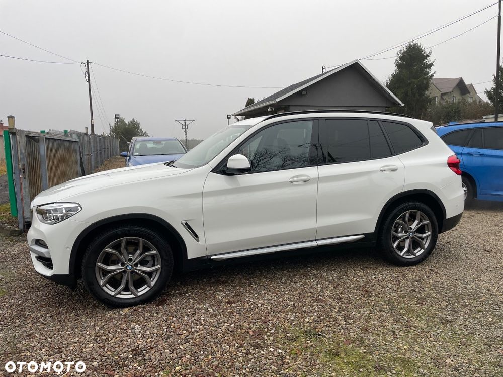 BMW X3 xDrive20d xLine - 12