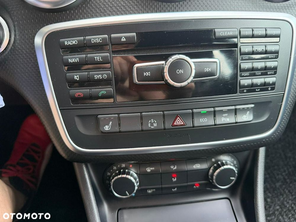 Mercedes-Benz Klasa A 180 (BlueEFFICIENCY) 7G-DCT AMG Sport - 16