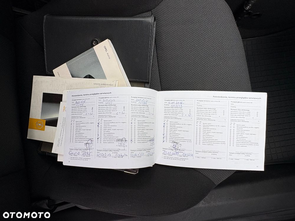 Opel Astra 1.6 Enjoy - 13