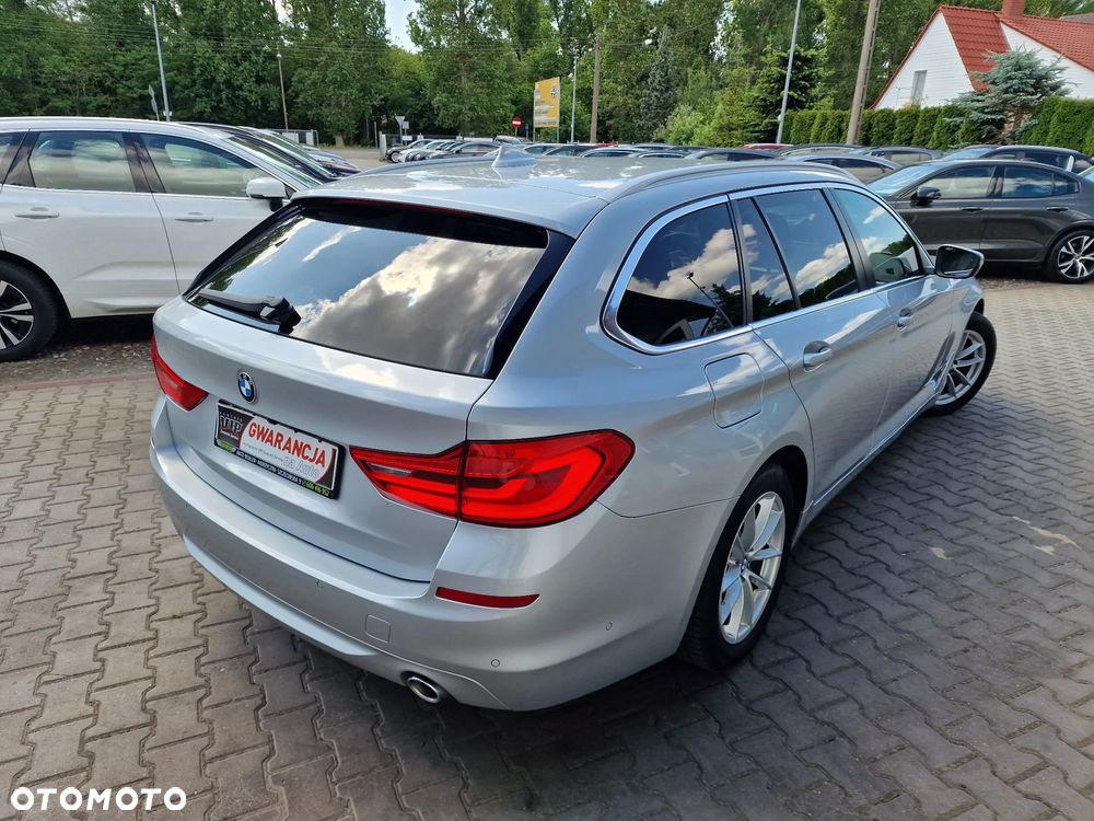 BMW Seria 5 518d - 4