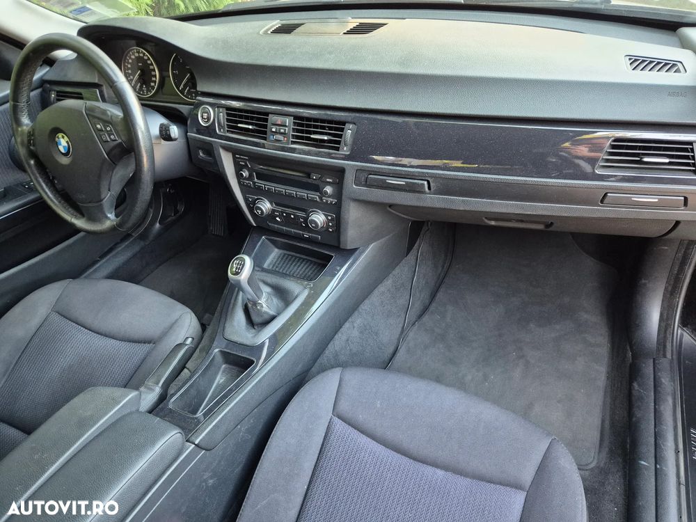 BMW 3 Series 2009 — imagine 9