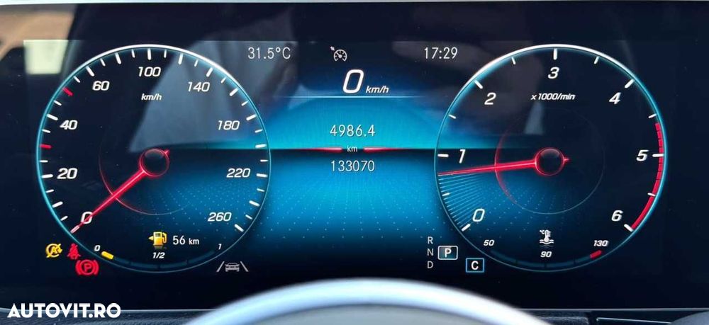 Mercedes-Benz GLB - 26