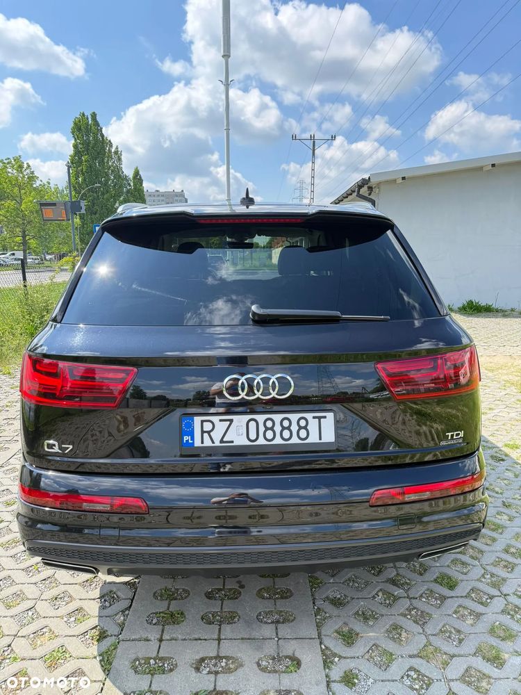 Audi Q7 - 6