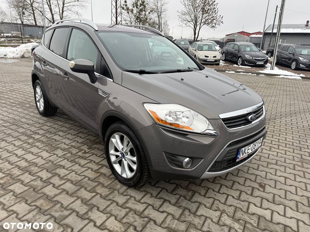 Ford Kuga 2.0 TDCi 2x4 Titanium - 11