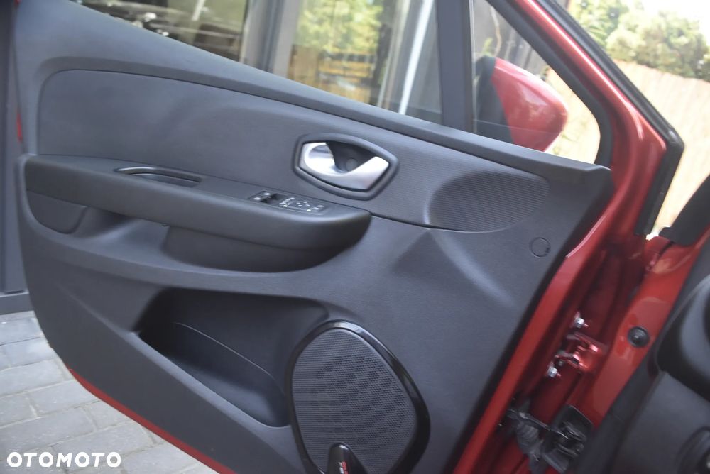 Renault Clio 1.0 TCe Zen - 19