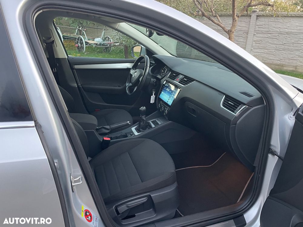 Skoda Octavia - 20