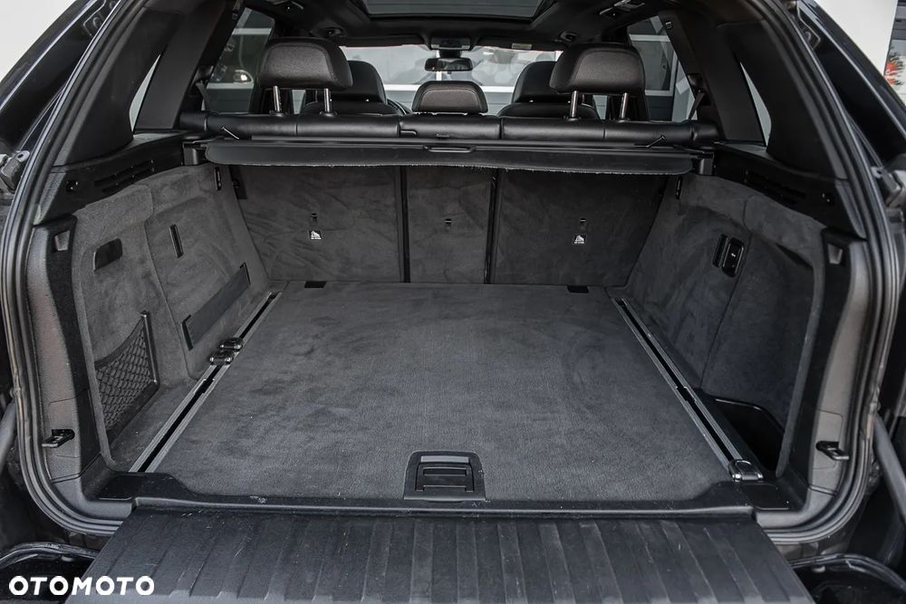 BMW X5 M M50d Sport-Aut - 27