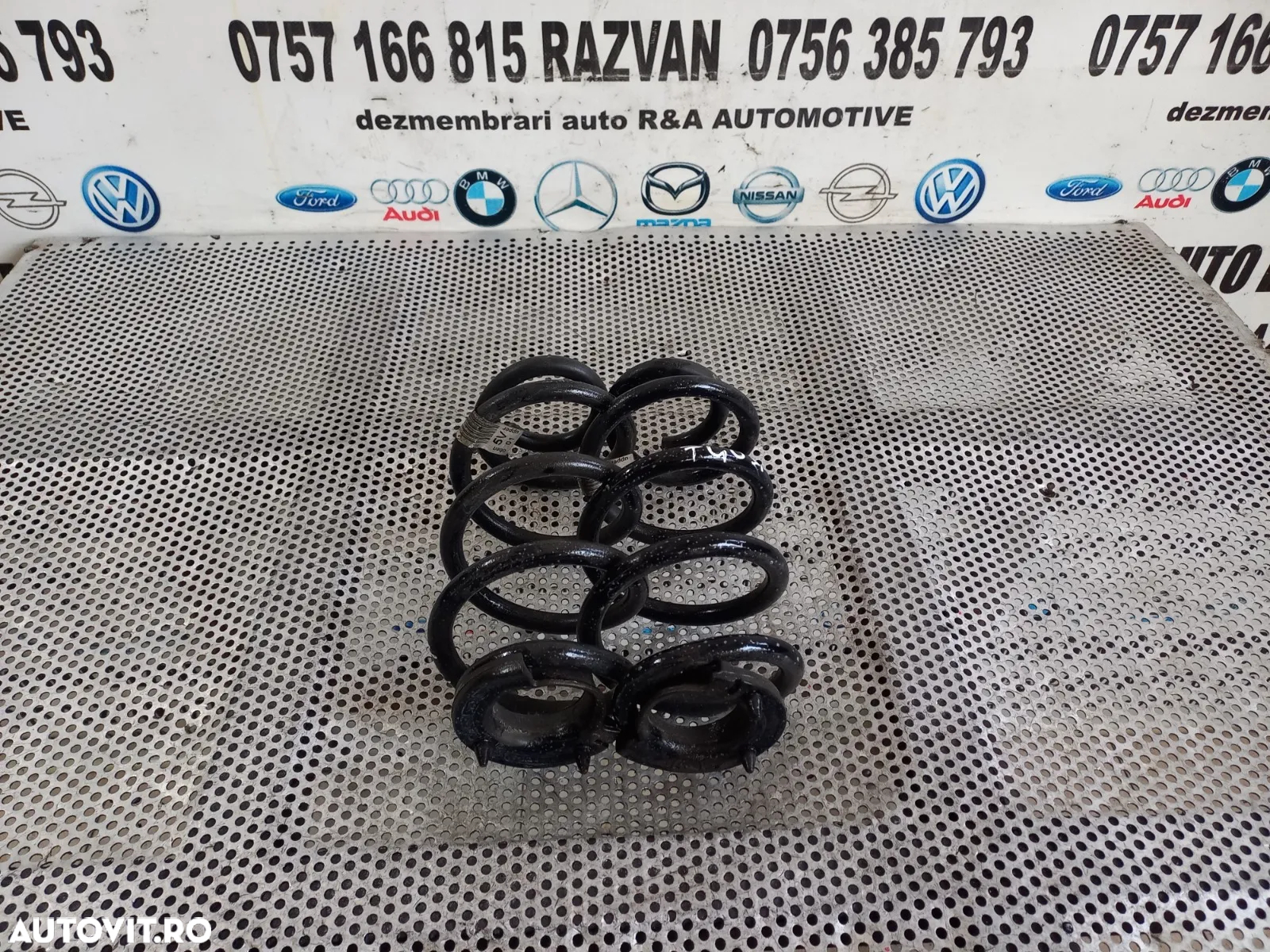 Set Arcuri Spate Bmw Seria 1 F40 F52 An 2017-2018-2019-2020-2021-2022-2023-2024 Stare Foarte Buna - - 6