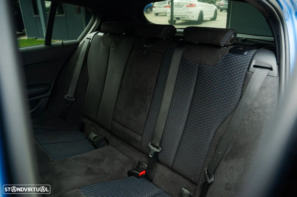 BMW 120 d Pack M - 15