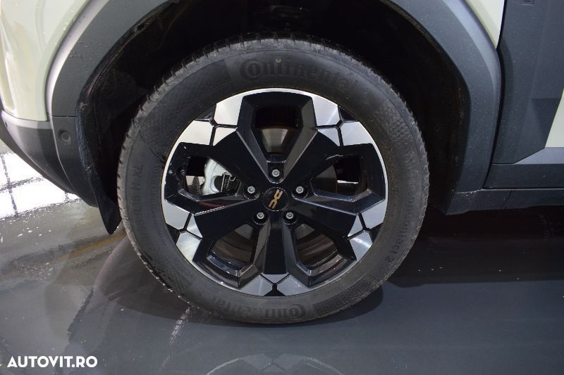 Dacia Duster EXTREME HYBRID-G 150 4X4 - 7