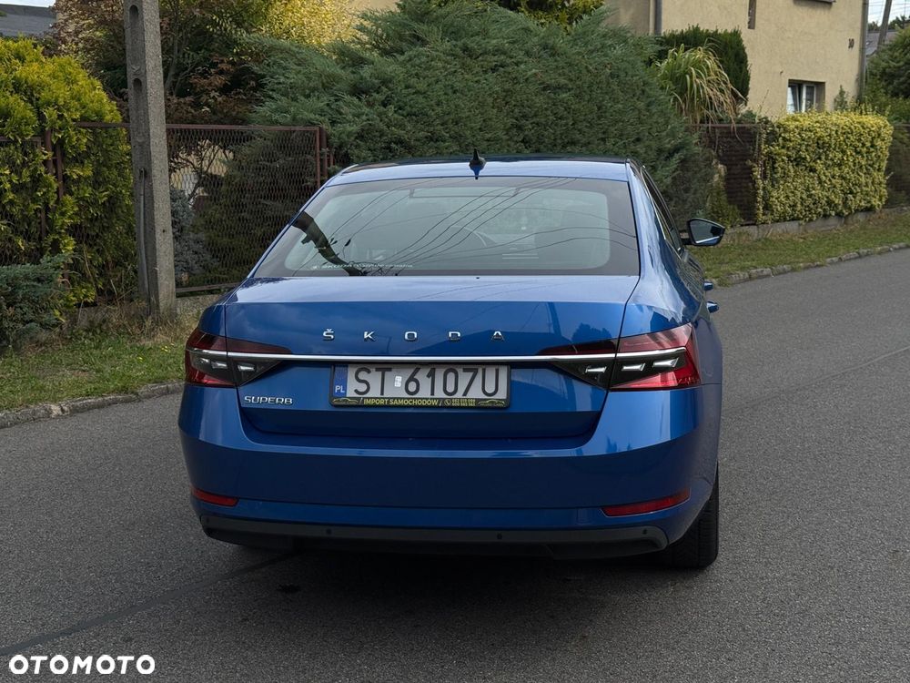 Skoda Superb 1.5 TSI Ambition DSG - 8