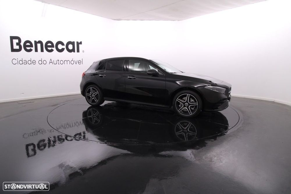 Mercedes-Benz A 250 e AMG Line - 10