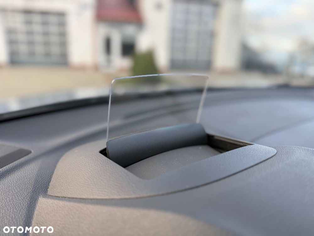 Mitsubishi Eclipse Cross - 24