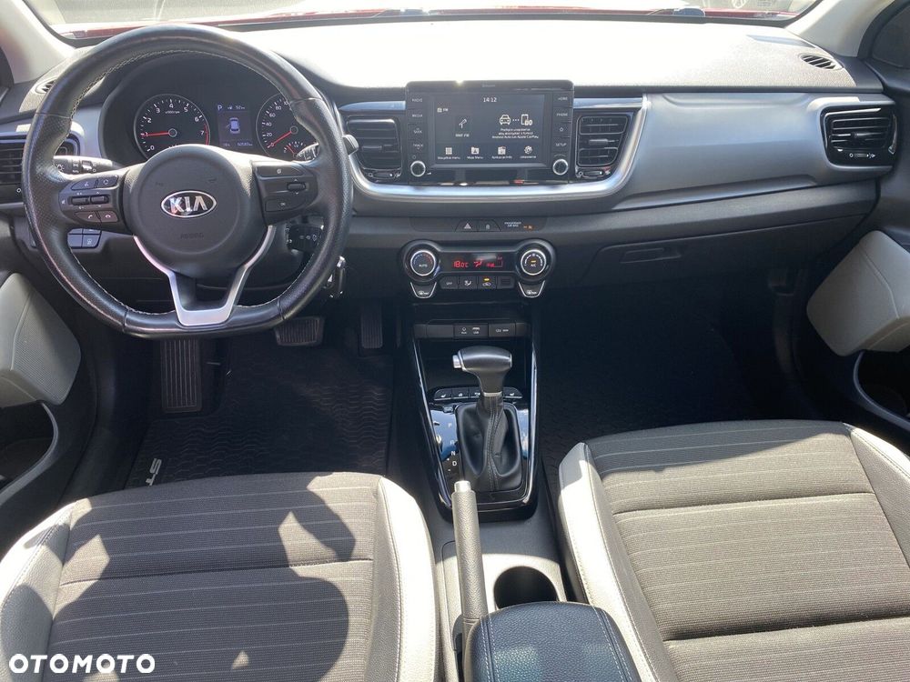 Kia Stonic - 12