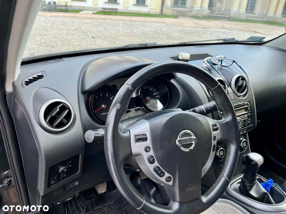 Nissan Qashqai - 5