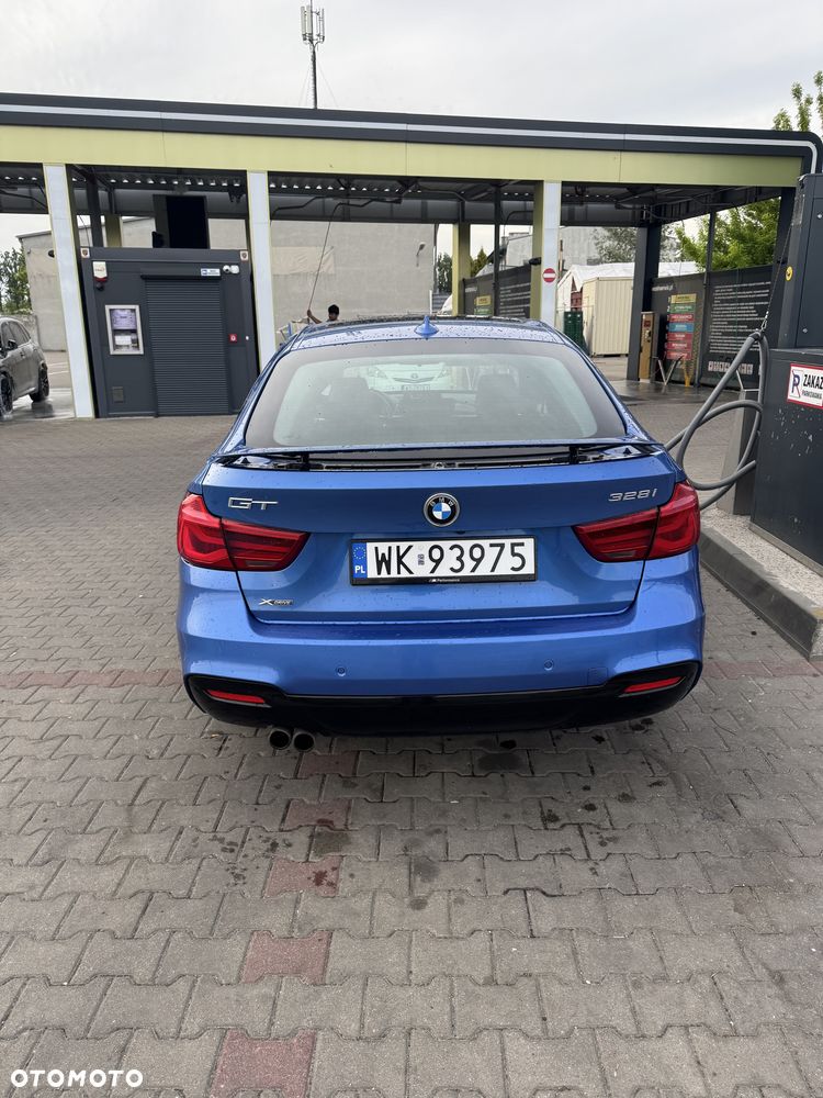BMW 3GT - 3