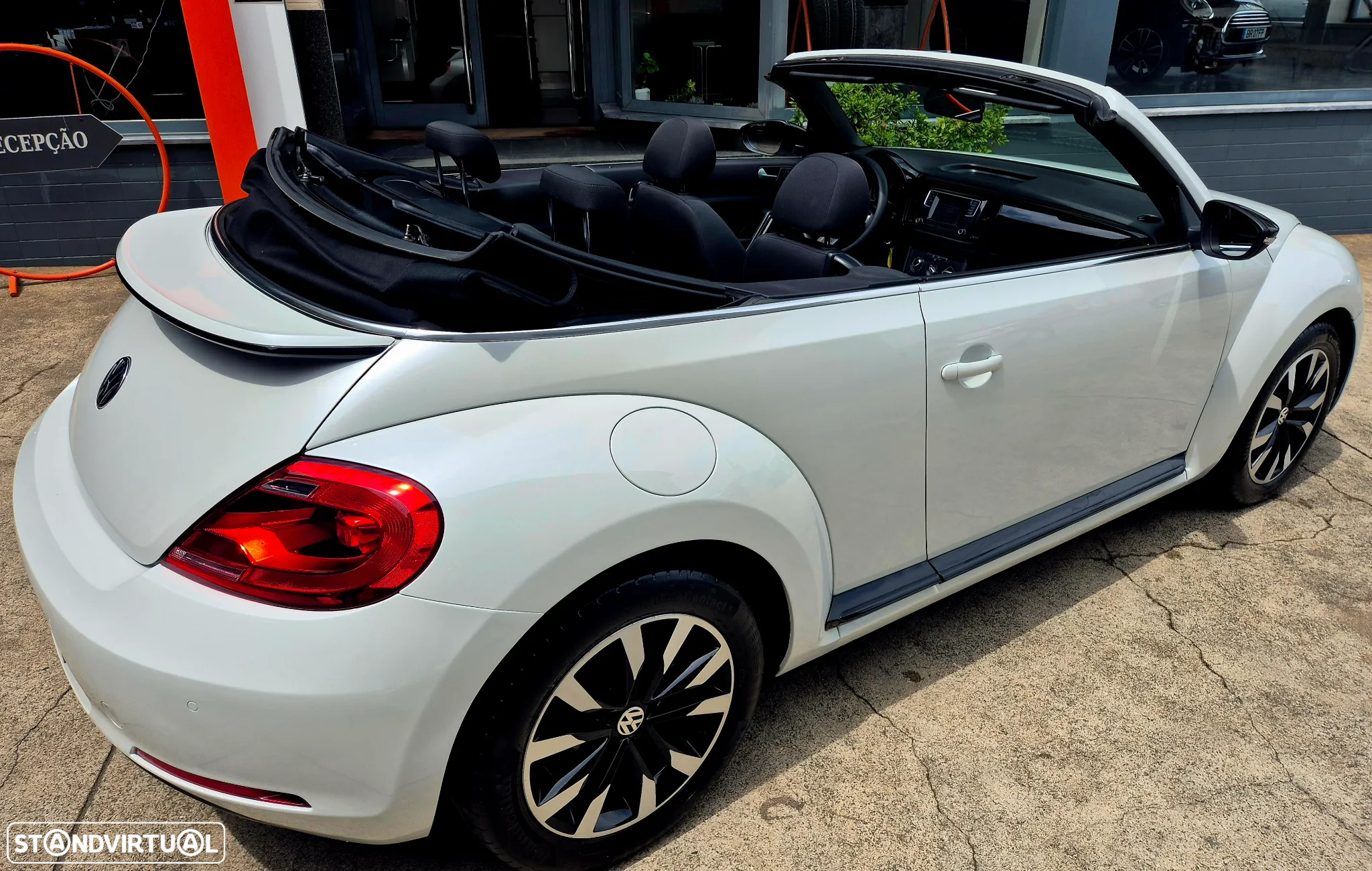 VW New Beetle Cabriolet 1.2 TSI Design DSG - 7