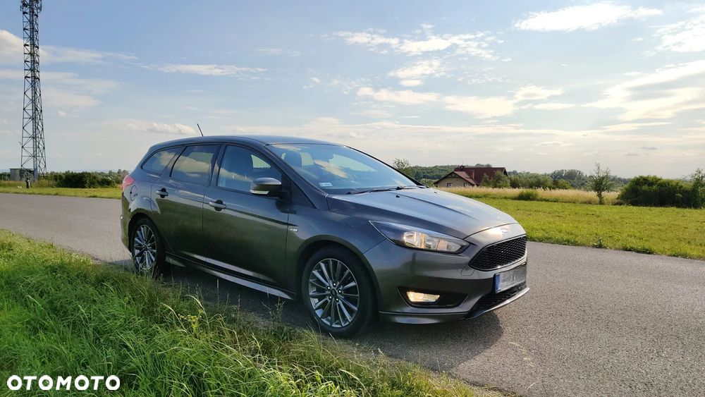 Ford Focus 1.5 EcoBoost ST-Line ASS - 6