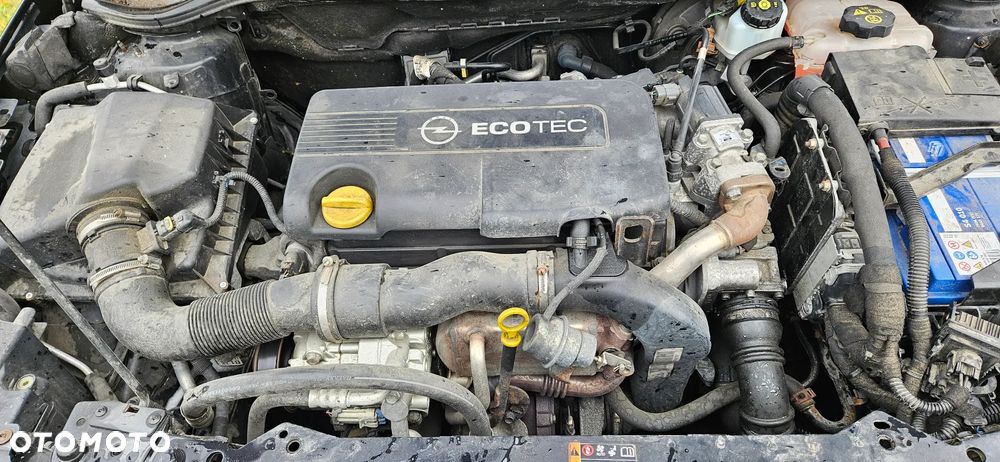 Opel Astra 1.7 CDTI - 17