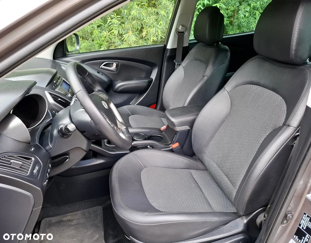 Hyundai ix35 2.0 CRDi 4WD Premium - 8
