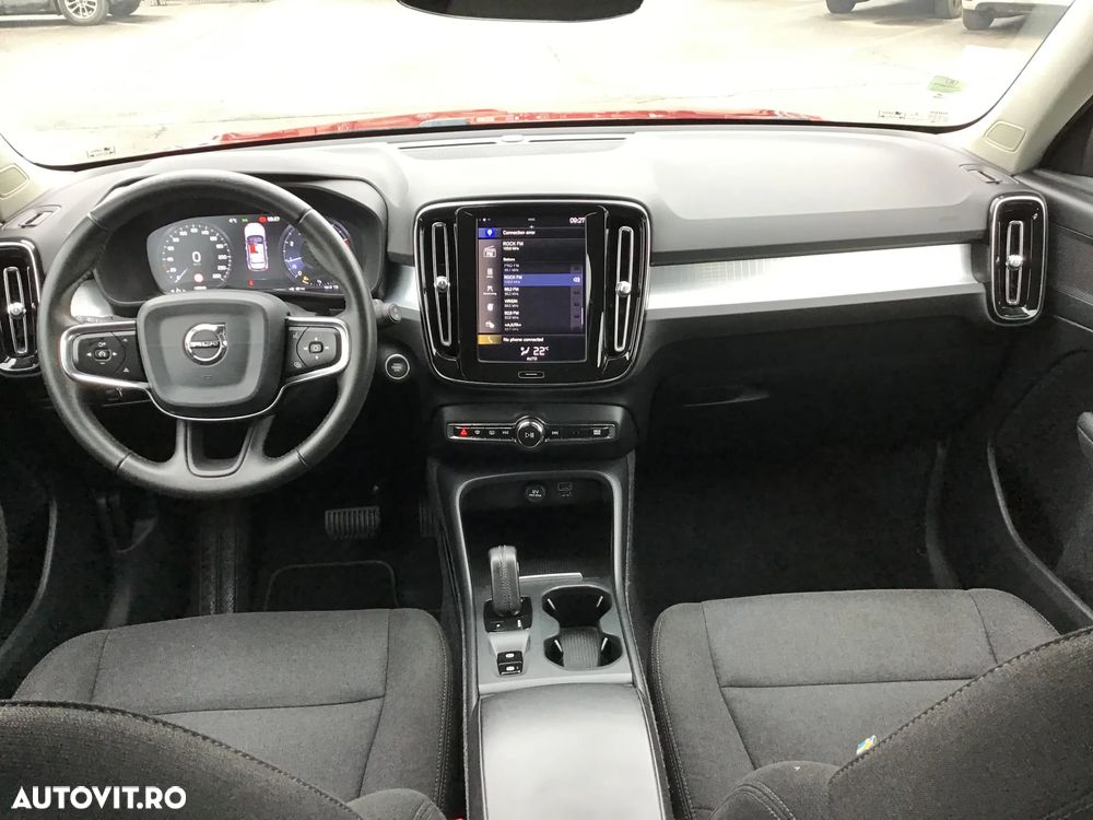 Volvo XC 40 T3 Geartronic Momentum - 22