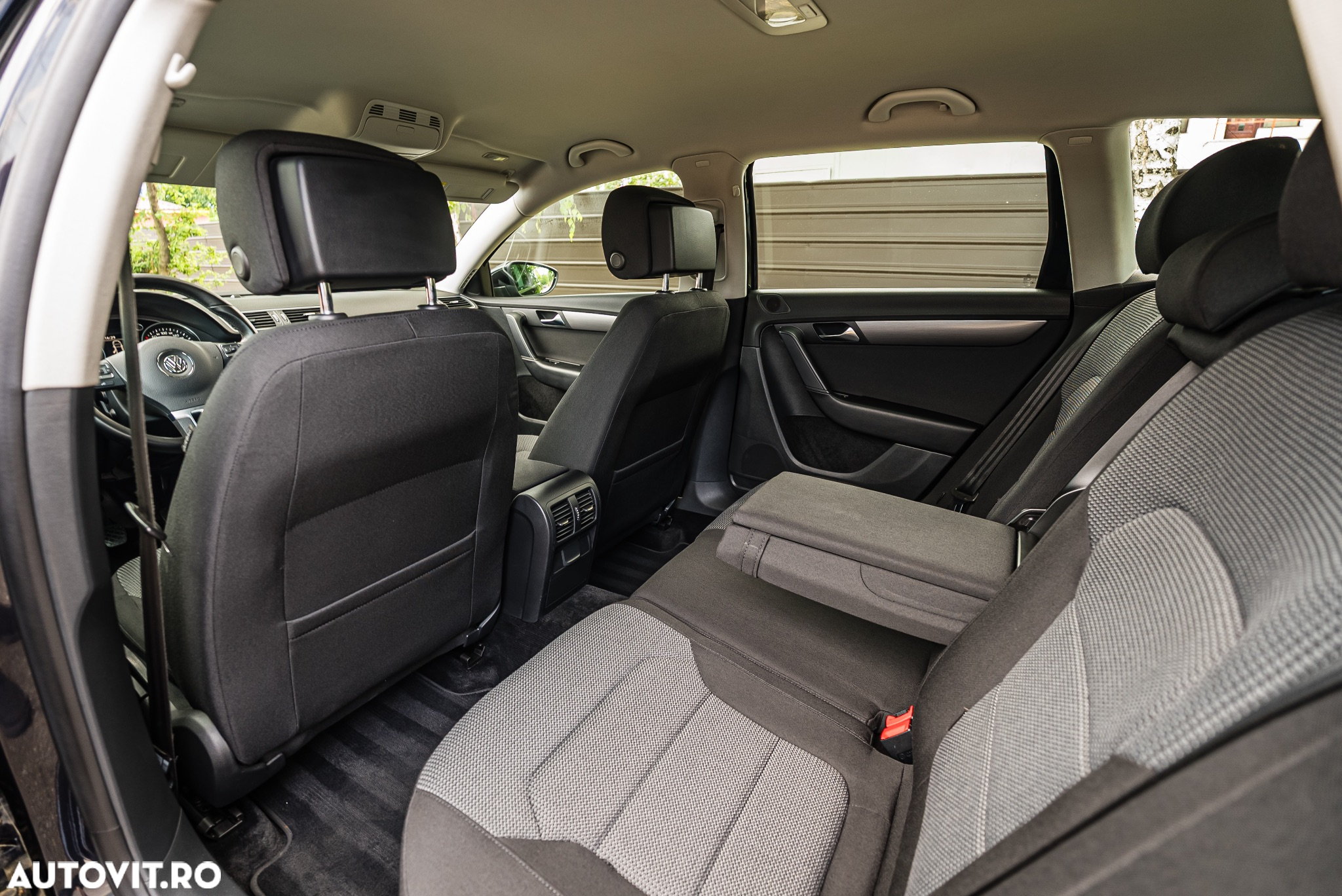 Volkswagen Passat Variant 2.0 TDI 4Motion Sportline - 7