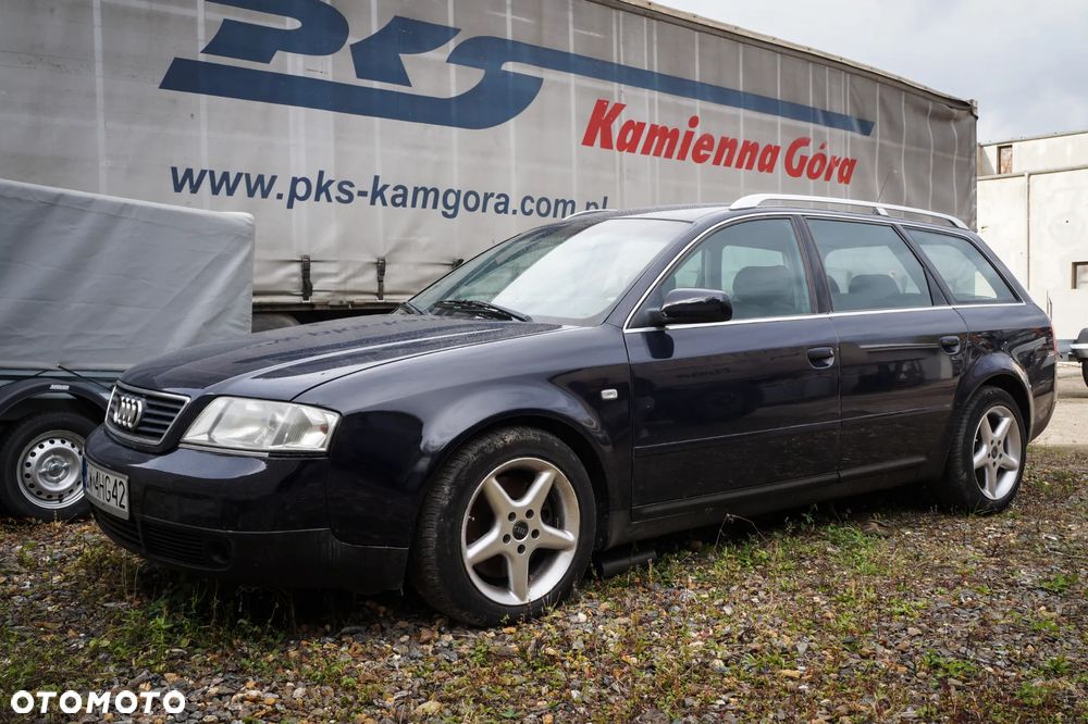 Audi A6 Avant 2.5 TDI - 1