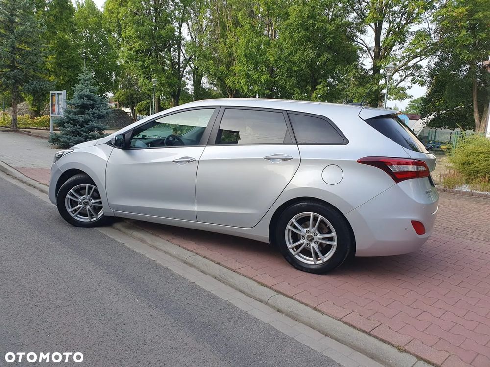 Hyundai i30 1.6 Style - 25