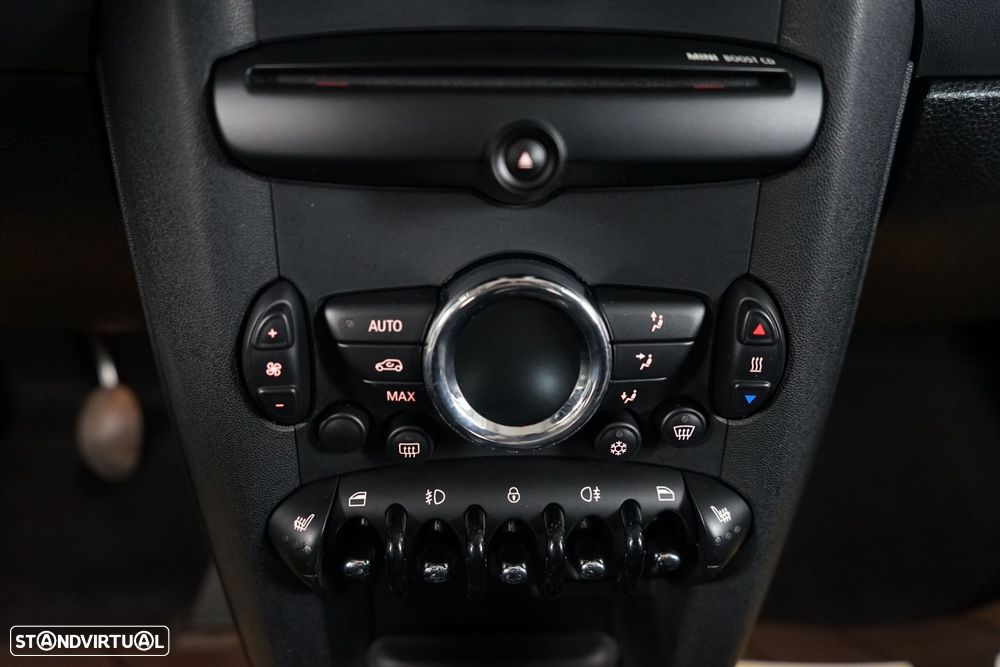 MINI 3 Portas Cooper D - 23