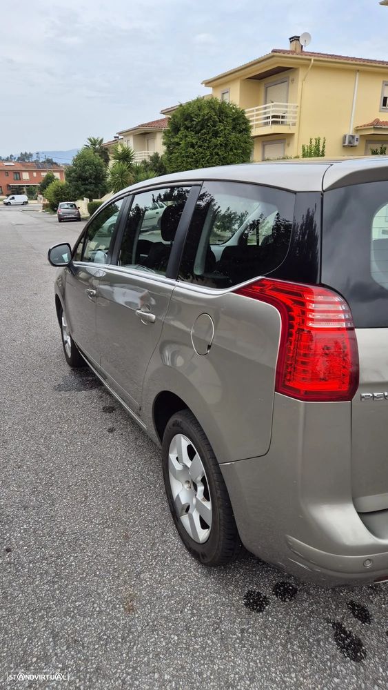 Peugeot 5008 1.6 HDi Business Line - 3