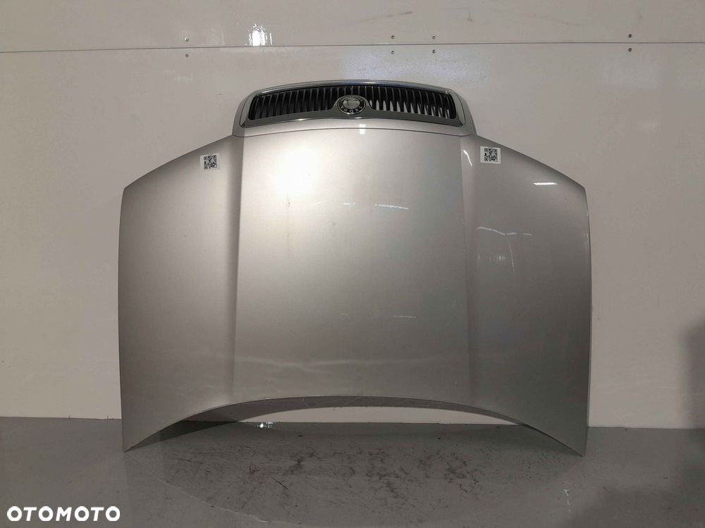 } MASKA POKRYWA SILNIKA DO SKODA FABIA I 1 9102 SREBRNA - 1