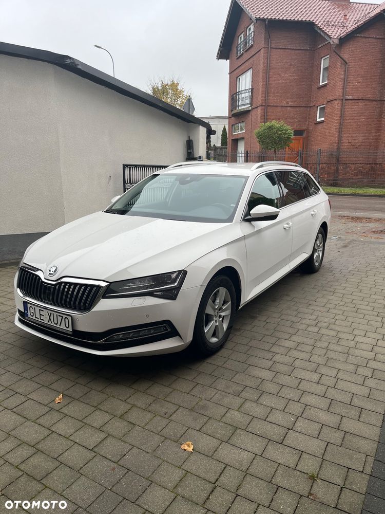 Skoda Superb 2.0 TDI DSG Style - 1