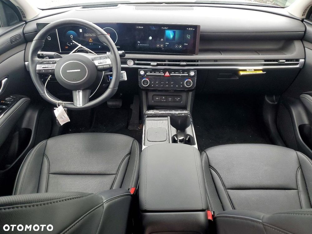 Hyundai Tucson - 8