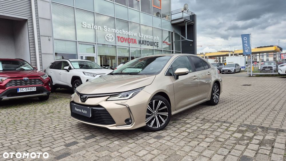 Toyota Corolla - 1