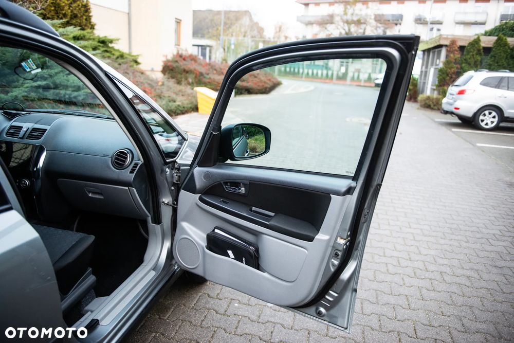 Suzuki SX4 1.6 VVT 4x4 Comfort - 20