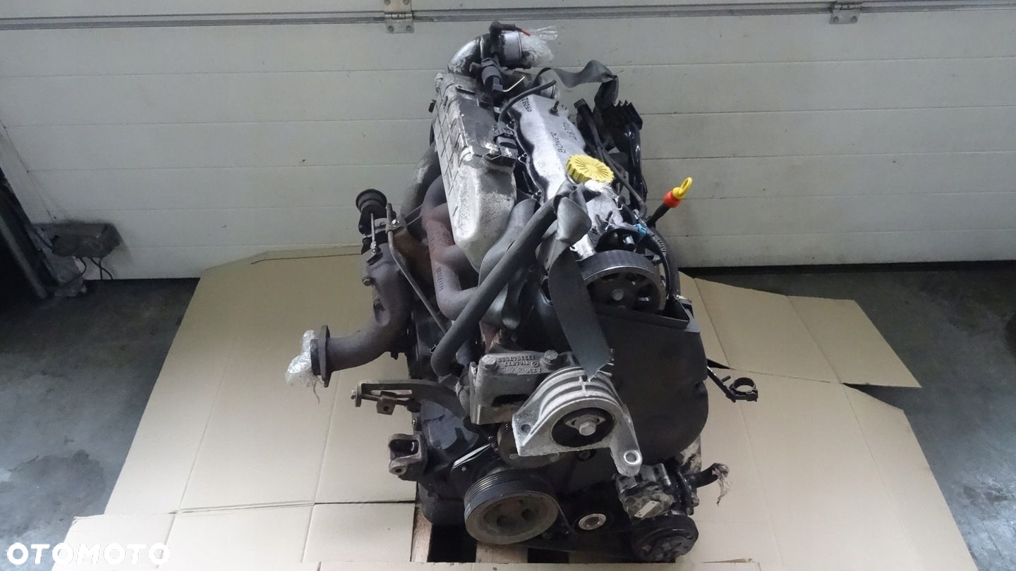 BOXER I DUCATO II 2.8 JTD LIFT SILNIK 8140 - 7