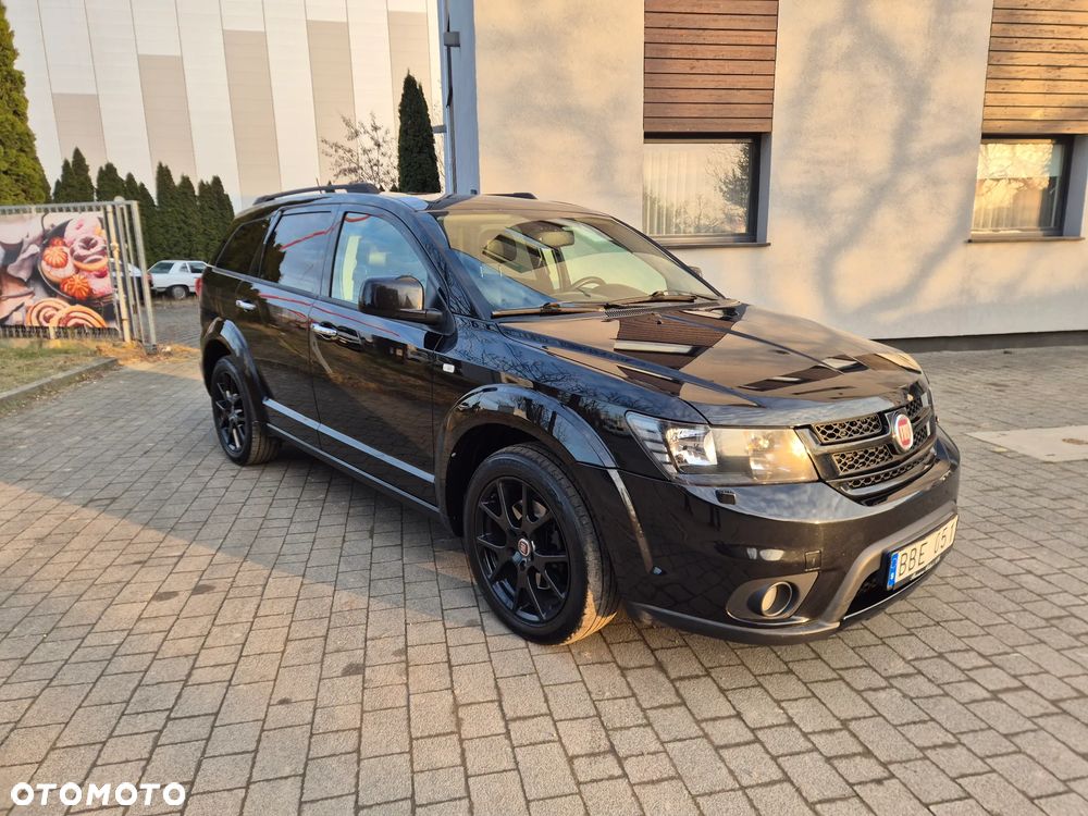 Fiat Freemont 2.0 Multijet 16V DPF Automatik Allrad Black Code - 1
