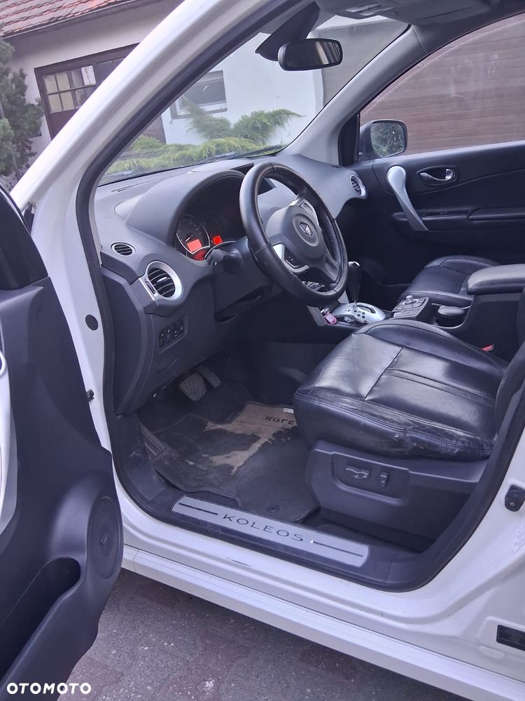 Renault Koleos 2.0 dCi 4x4 Privilege Euro5 - 21